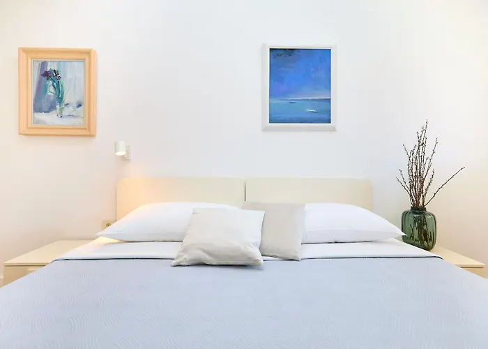 Hedera Estate Hedera A58 *